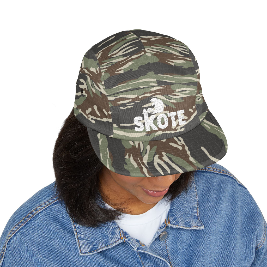 Skote Embroidered 5-Panel Cap — Retro Surf & Skate Logo Hat